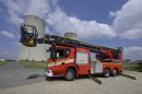 Hasiči v elektrárně Dukovany mají nový automobilový žebřík s dosahem 40 m