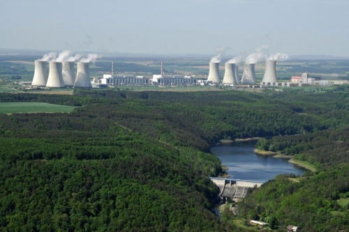 Ministr průmyslu podnikne nutné kroky k vyhlášení tendru na Dukovany